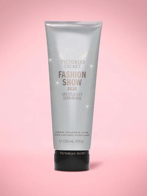 Body Cream Spotlight Shimmer Fashion Show 236mL